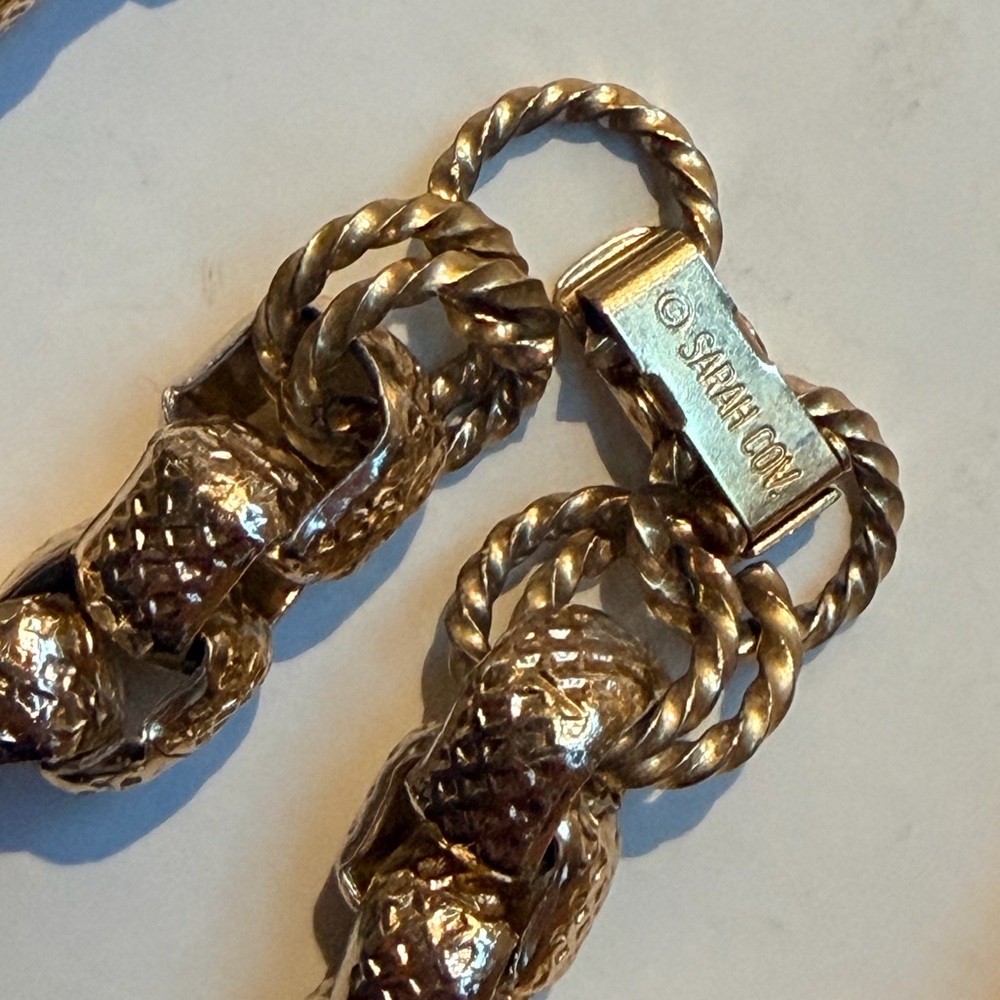 🚫SOLD🚫VTG Sarah Coventry Choker Necklace Beautiful Golden Color Textured - Picture 6 of 9